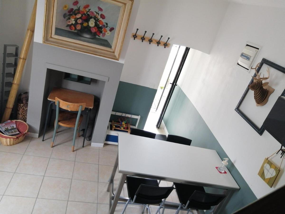 Le Clos du 51 - Chambres d'hôtes Abondant Extérieur photo
